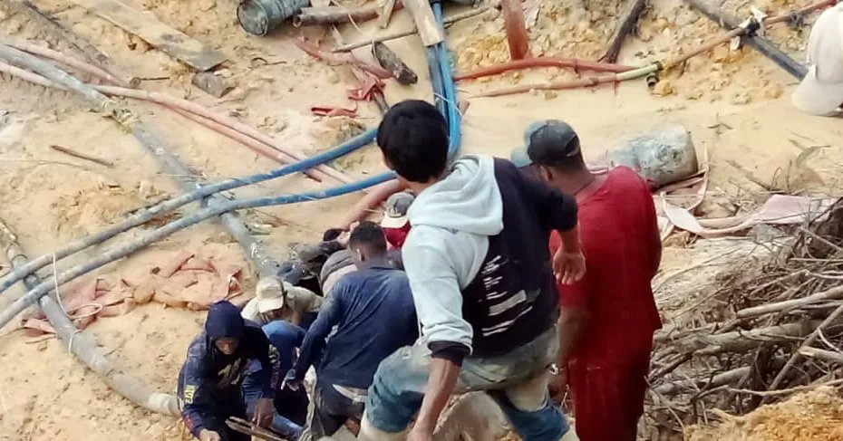 Cinco muertos y varios desaparecidos por derrumbe de mina en Bolívar
