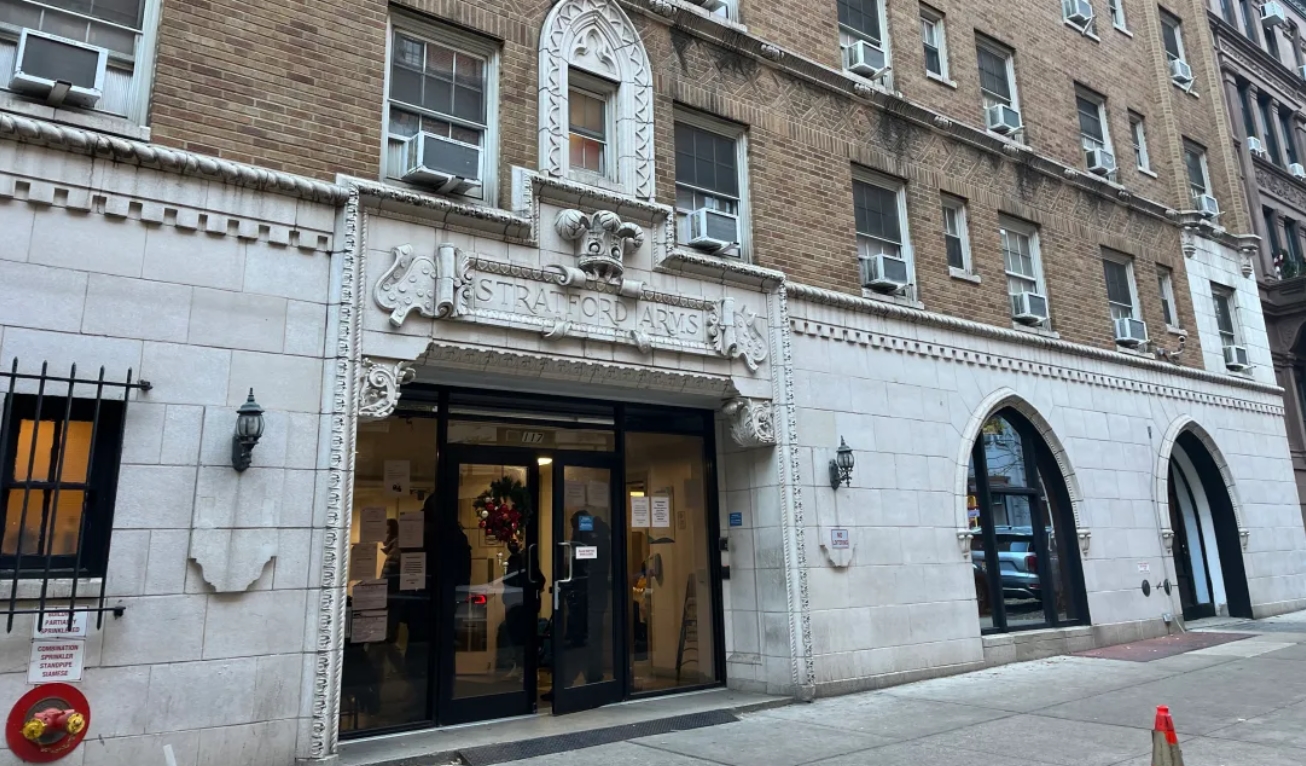 niño migrante muerto hotel nueva york