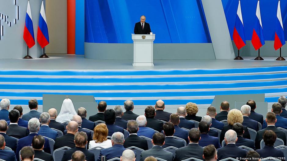 Putin advierte a la OTAN contra el envío de tropas a Ucrania