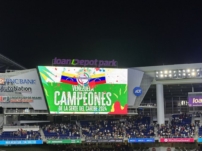 Tiburones de Venezuela campeones de la Serie del Caribe 2024