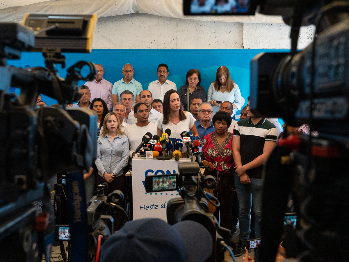 Machado pide a Noruega buscar que Venezuela tenga "elecciones libres