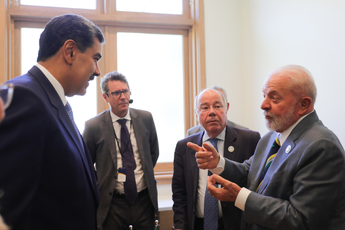 Reunión de los presidentes de Venezuela y Brasil en la cumbre de la Celac