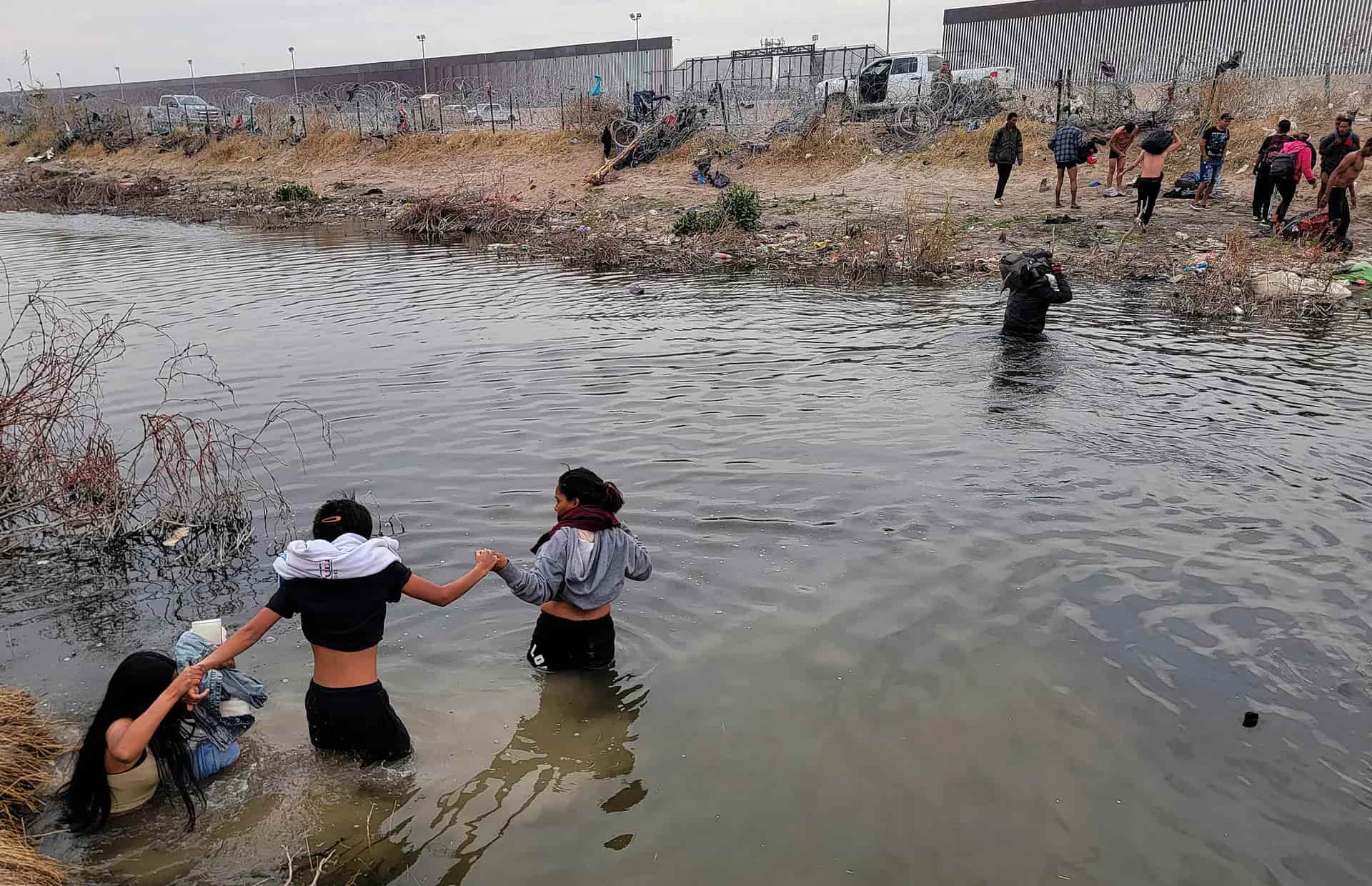 Corte de Apelaciones bloquea de nuevo la aplicación de ley migratoria en Texas