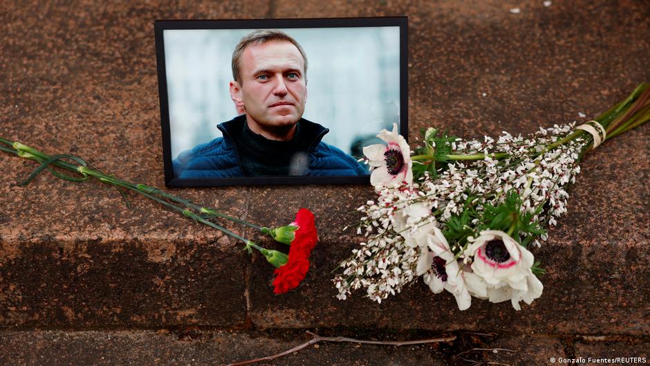 Entran en vigor sanciones de la UE por la muerte de Navalny