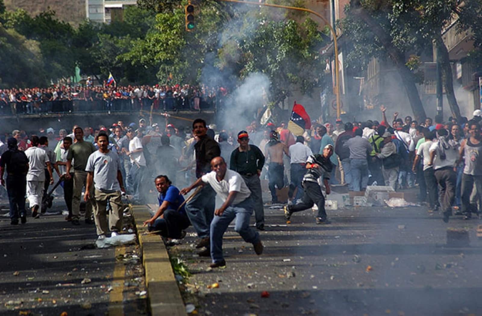 ONG recuerdan a víctimas del 11 de abril de 2002