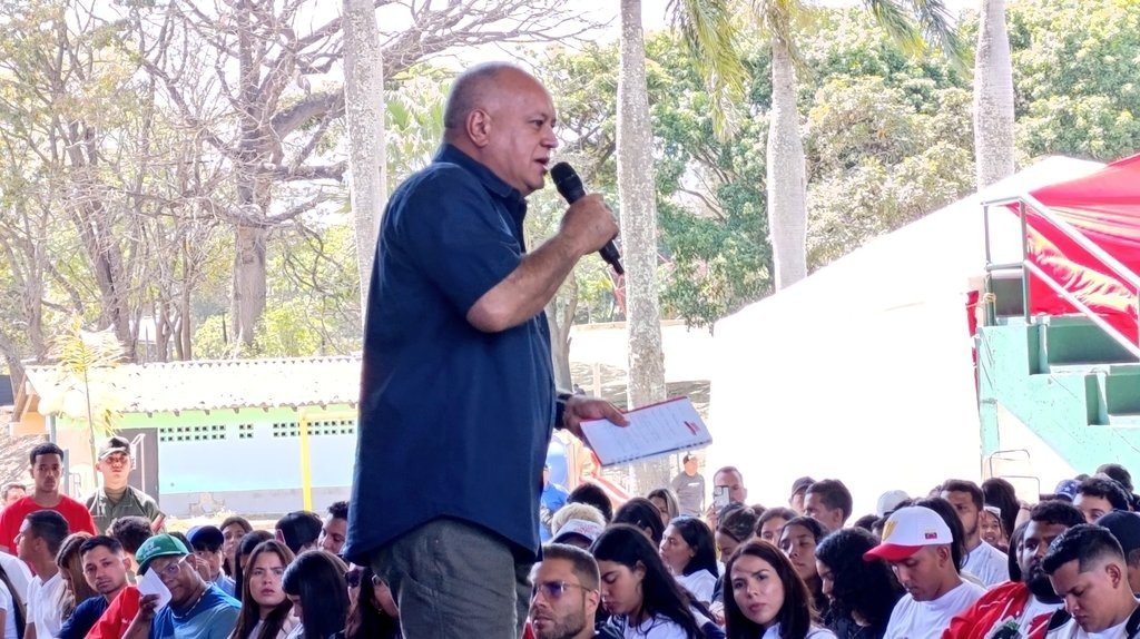 Diosdado Cabello: Si la oposición estuviera gobernando estaríamos presos o muertos