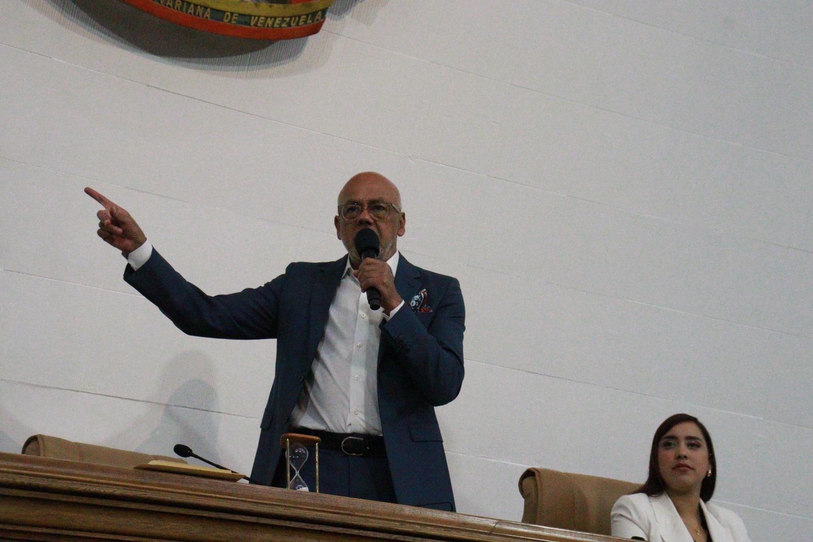 Jorge Rodríguez pide al CNE retirar invitación a Unión Europea para observación electoral
