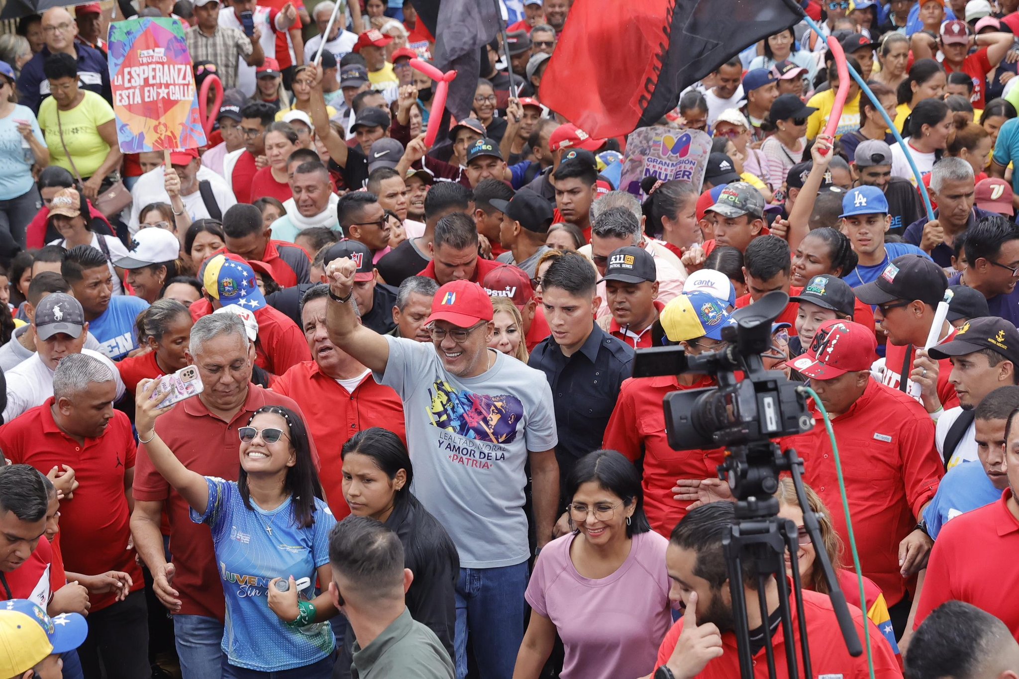 Jorge Rodríguez pide “guerra sin cuartel” contra el fascismo durante días que restan antes de elecciones