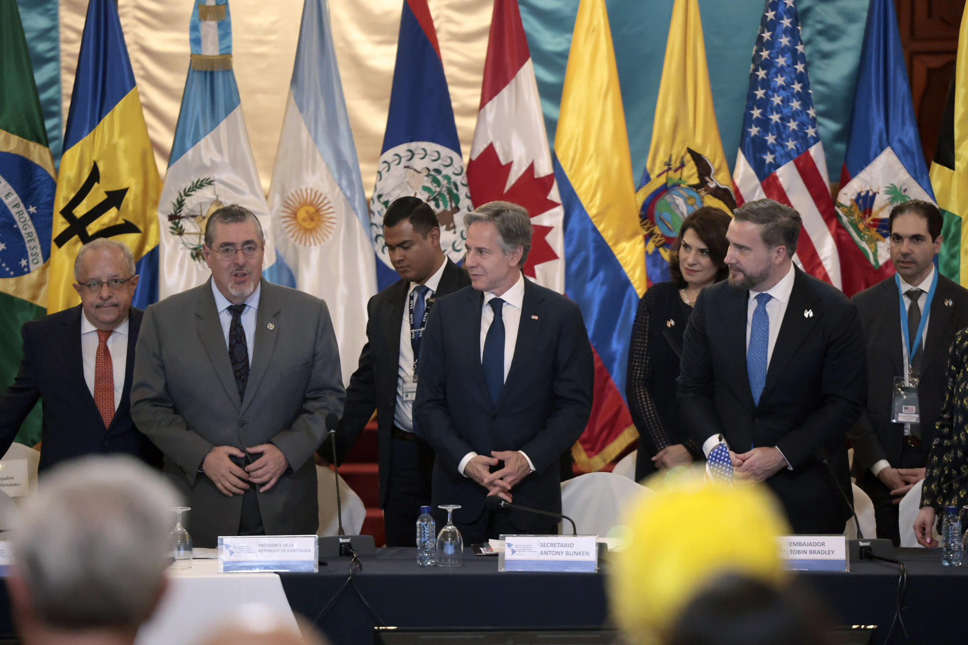 Países de Centroamérica se comprometen con EEUU para imponer más controles migratorios