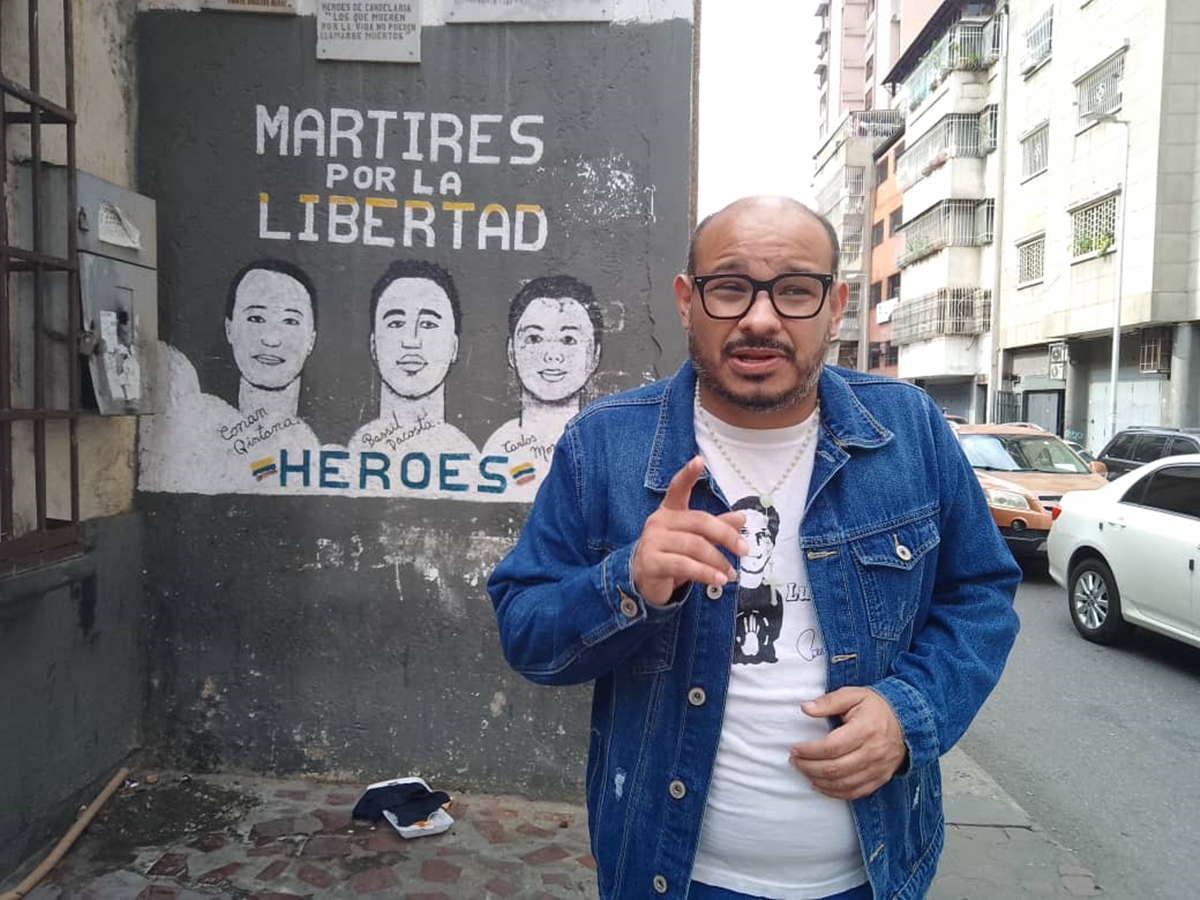 Tras 43 días de su arresto permiten visita a familiares de Carlos Julio Rojas