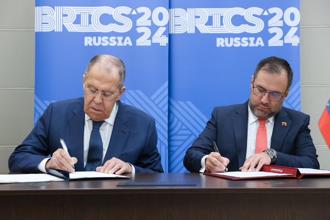 Rusia y Venezuela firman un memorándum para contrarrestar las sanciones occidentales