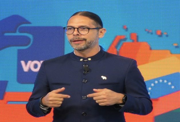 Ministro Ñañez llama “mequetrefe” a presidente de Panamá: “¡Venezuela se respeta!”