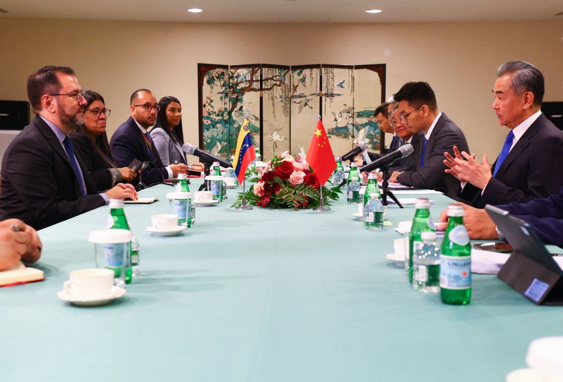 China promete seguir apoyando a Venezuela sin importar las circunstancias internacionales