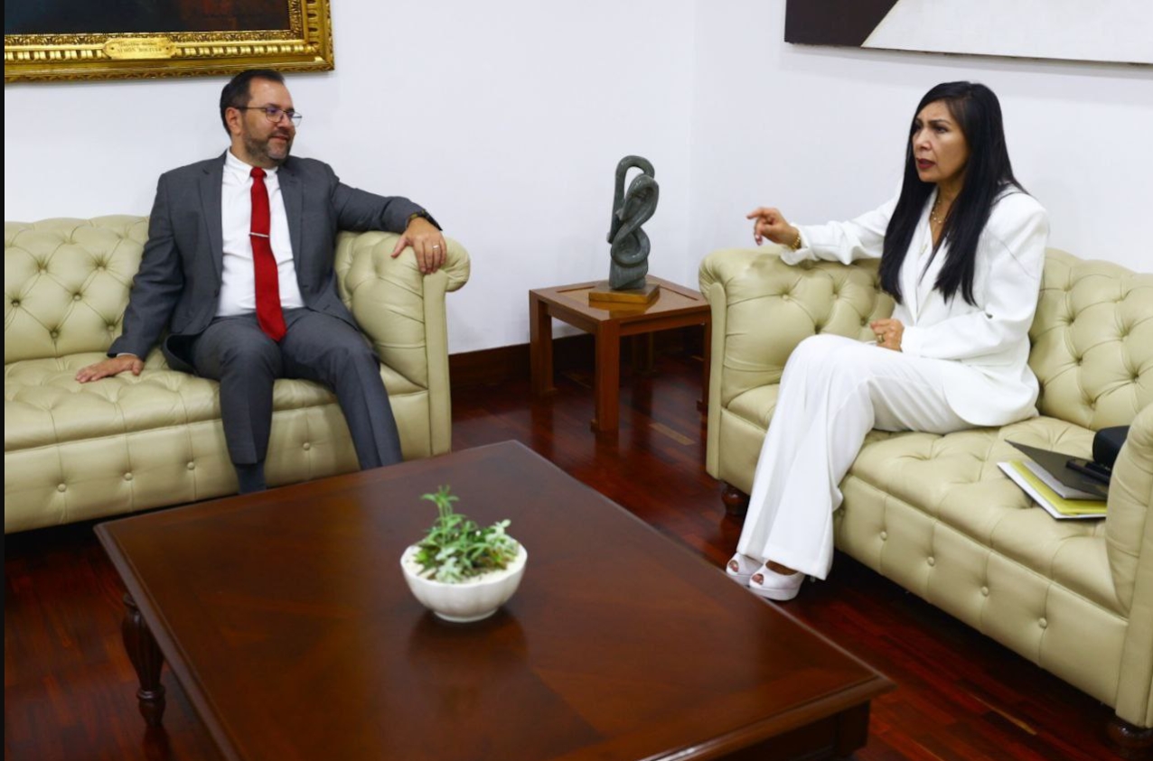 yvan gil y Gladys Gutiérrez