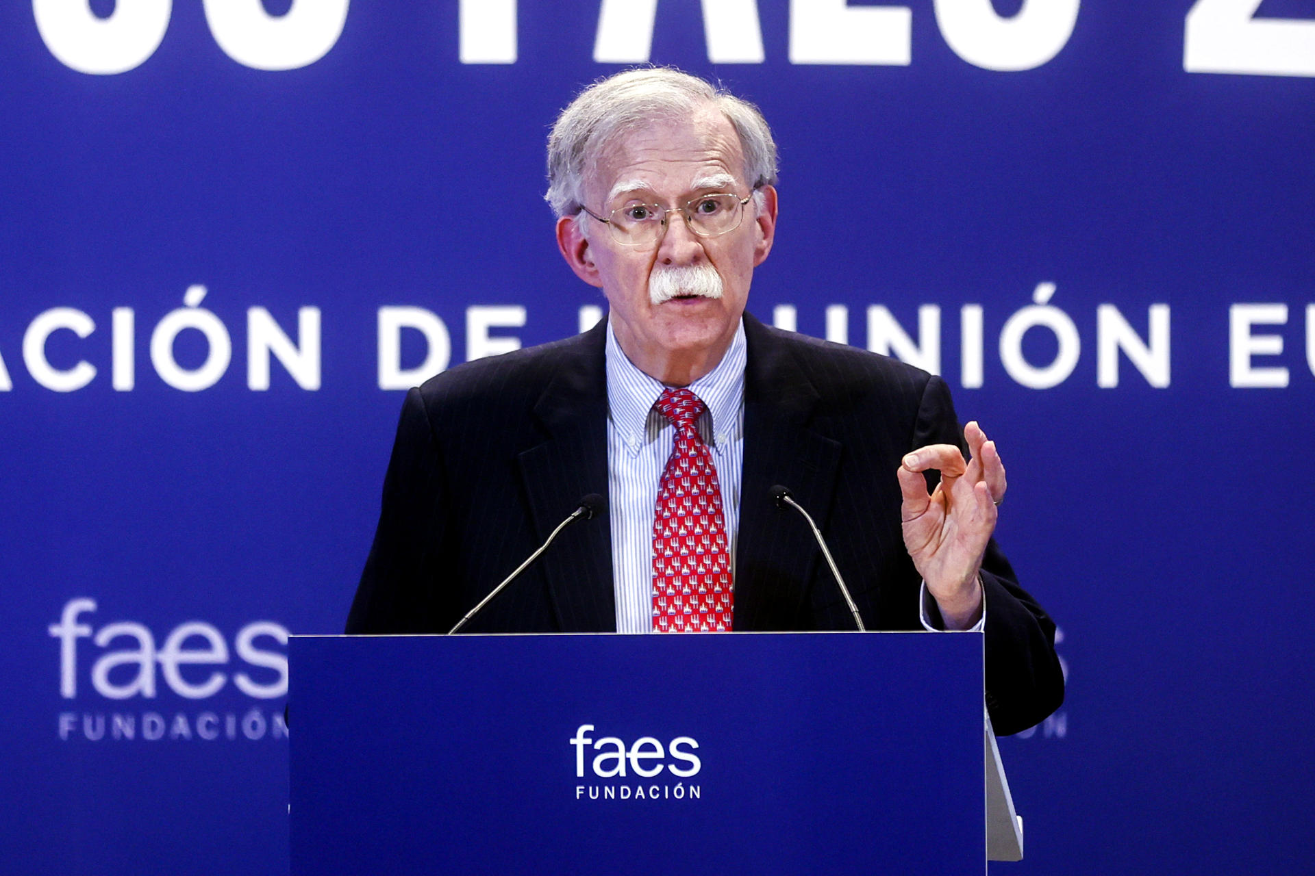 John Bolton: "Me preocupa que Trump se reúna con Maduro y que se retire de la OTAN"