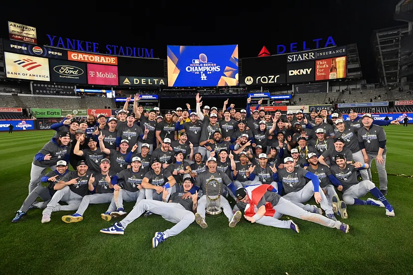 Dodgers vencen a Yanquis y se coronan campeones de la Serie Mundial