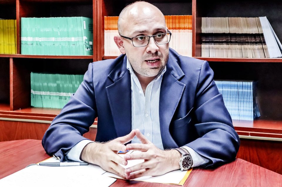 Afirmó que hay por lo menos 2 mil personas presas por motivos políticos en el país
