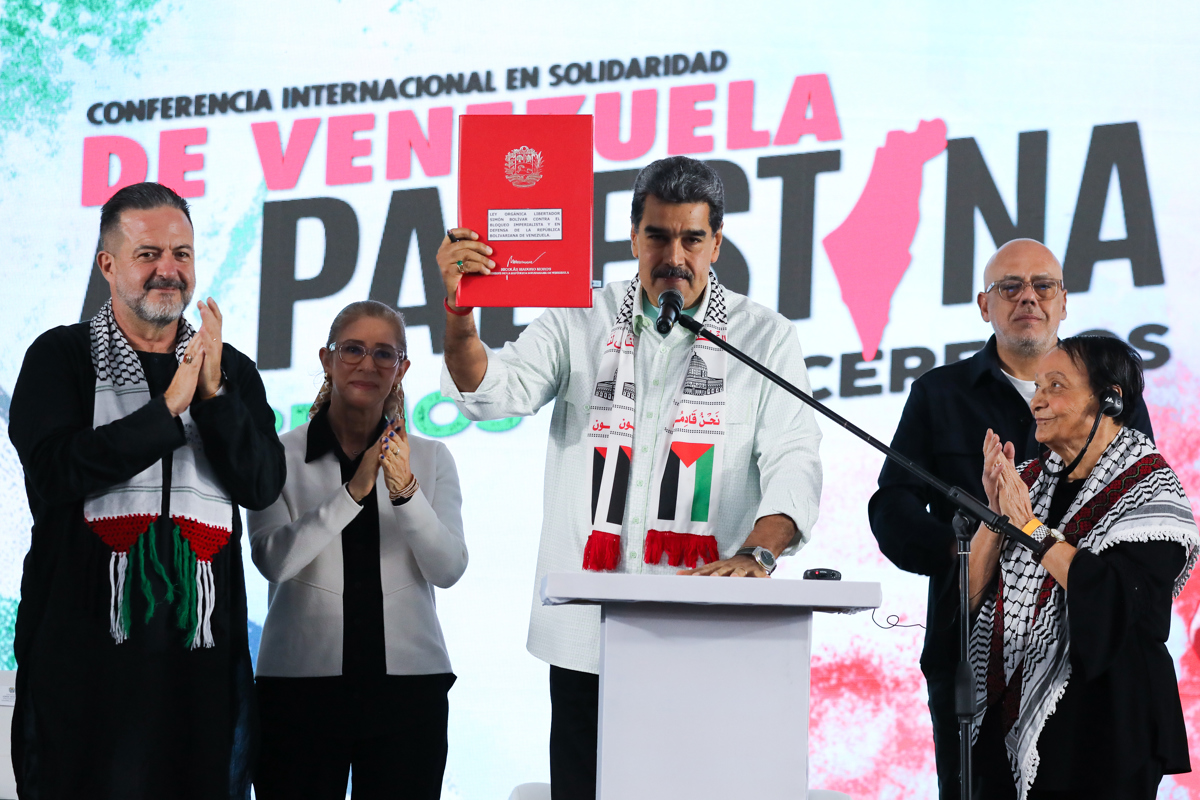 Nicolás Maduro celebra la tregua en Líbano pero les pide tener "cuidado" con Israel