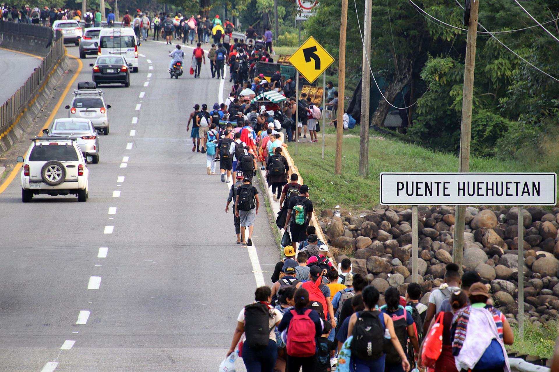 Una caravana migrante sale del sur de México pese a las declaraciones de Trump y Sheinbaum