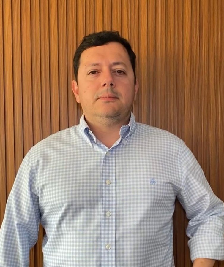 Machado denuncia que Maduro "secuestró" a coordinador internacional