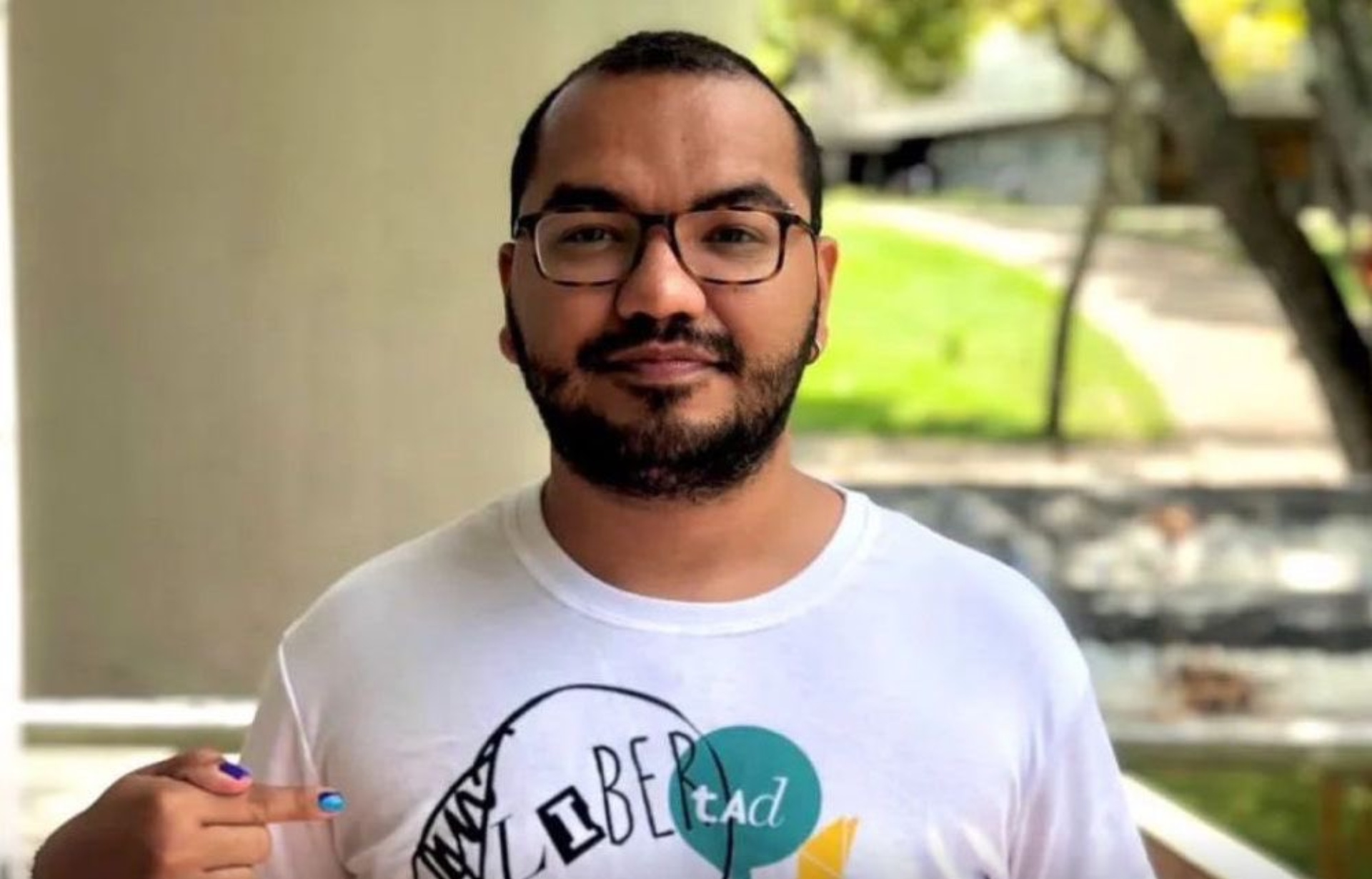 Yendri Velásquez recibe premio de DDHH de Alemania y Francia