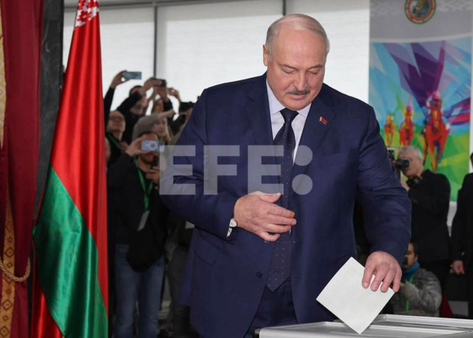 Lukashenko ante no reconocimiento de elecciones bielorrusas: Me da lo mismo