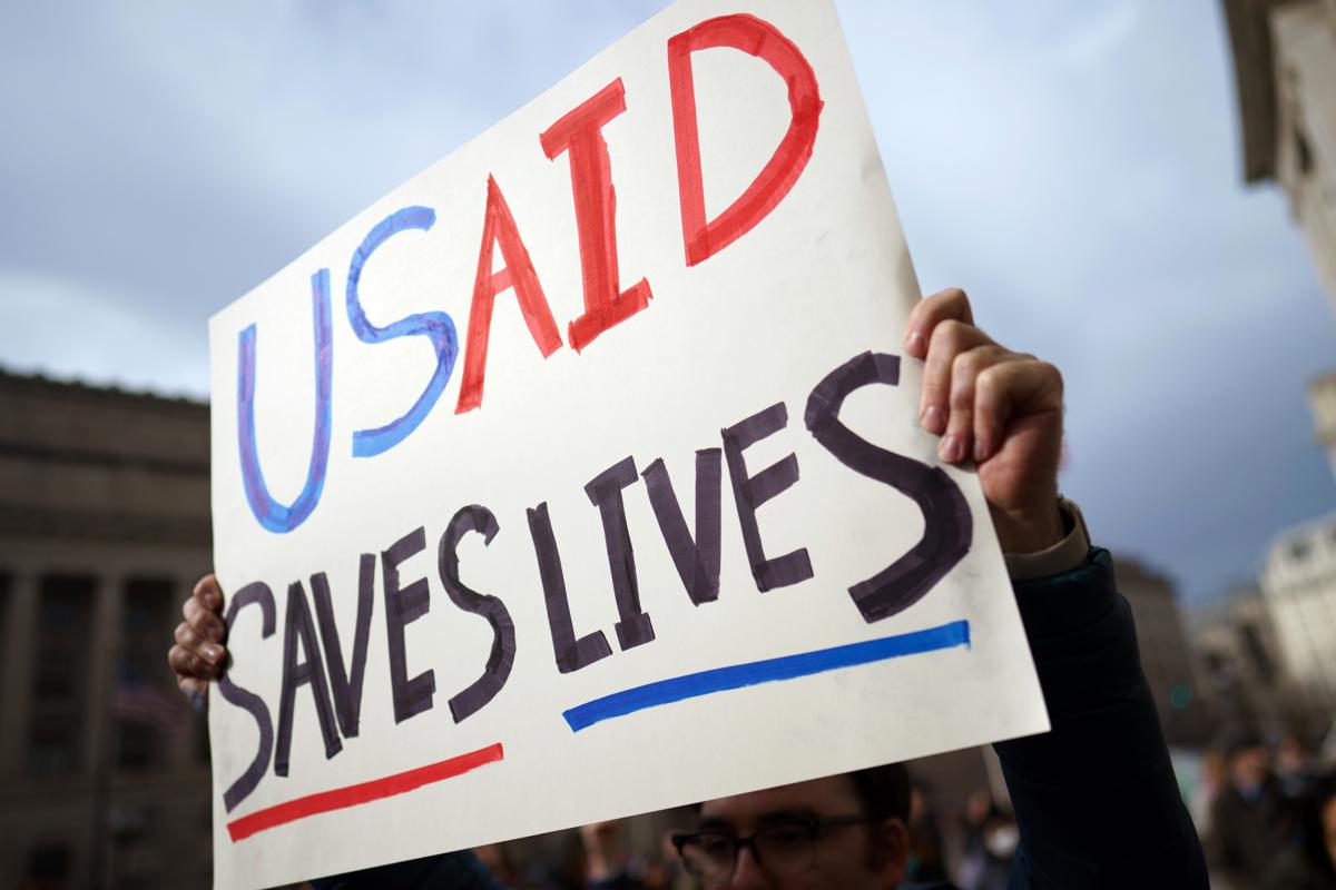 Trump y Musk cierran la ayuda al desarrollo USAID