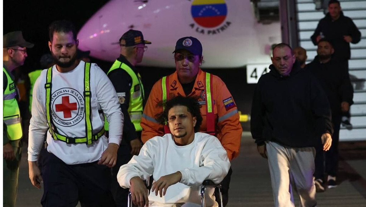 Cabello al recibir a migrantes: En diálogo abierto con EEUU están llegando primeros venezolanos