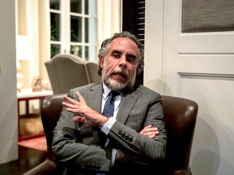 Petro designa al polémico Armando Benedetti como nuevo ministro del Interior de Colombia