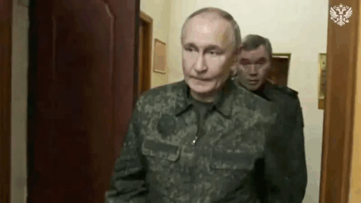 Putin dice que están a punto de recapturar Kursk mientras una delegación de Trump llega a Moscú para negociar una tregua