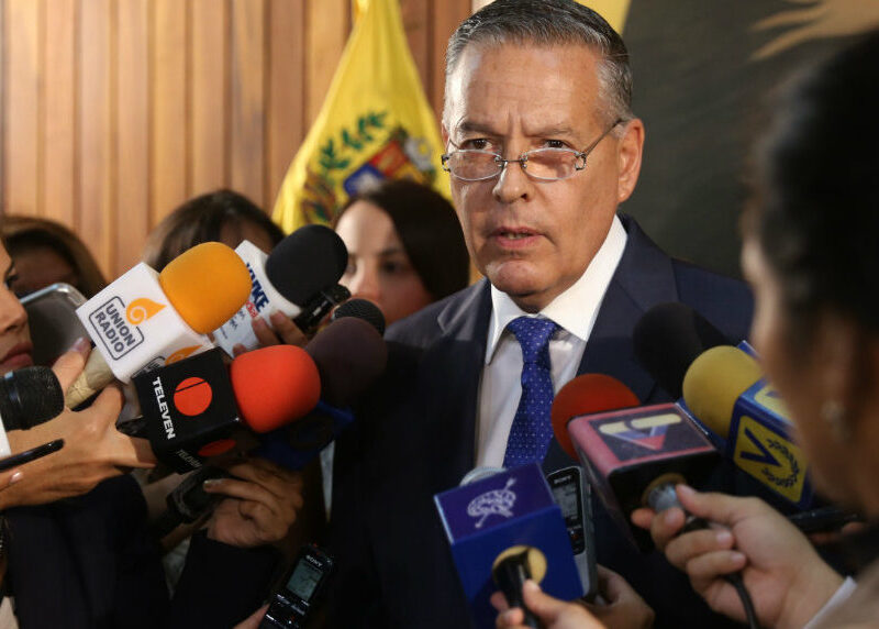 Lo que se sabe de la renuncia de José Vicente Rangel Ávalos a la Alcaldía de Sucre 