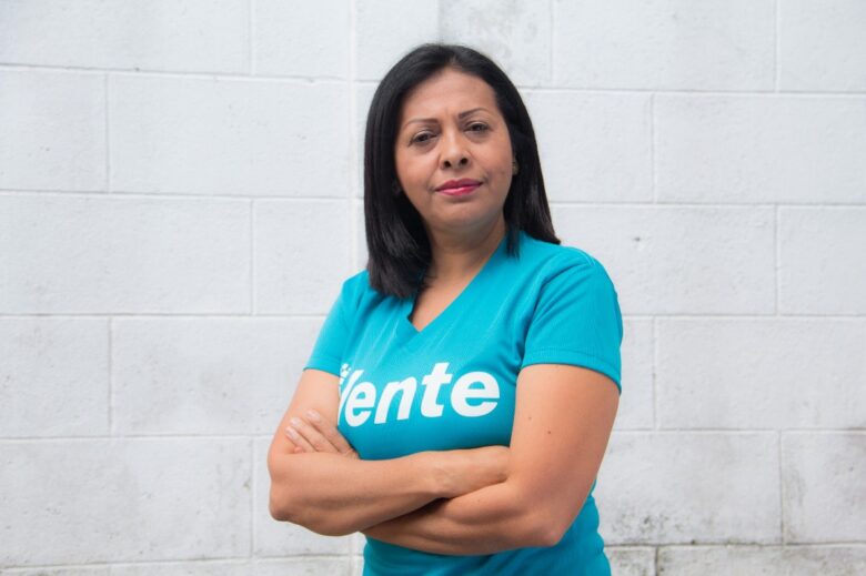 Fue una de las primeras líderes de Vente Venezuela detenida