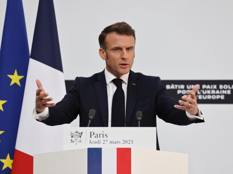 Macron asegura que habrá una fuerza de paz europea para Ucrania y "desea" el apoyo de EE.UU