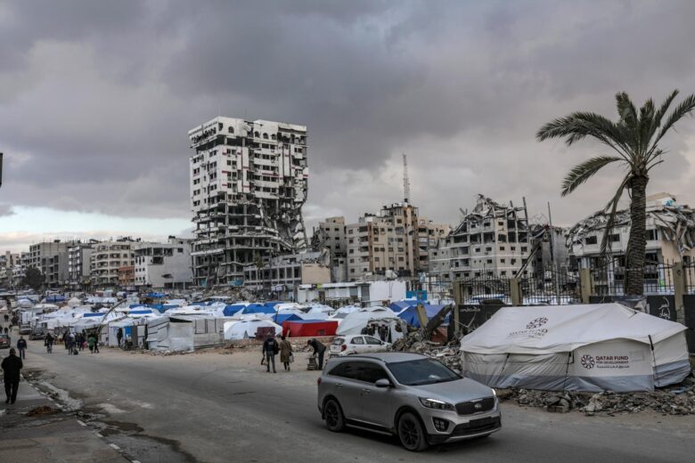 Israel derrumba un hospital en Gaza alegando que era utilizado por "terroristas"