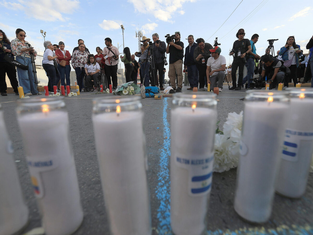 Activistas exigen justicia tras 2 años de incendio en estación migratoria de México que dejó 7 venezolanos muertos