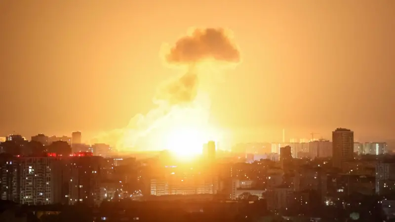 "¡Vladimir, para!": Trump exige a Putin que detenga los ataques en Ucrania tras el bombardeo más mortífero en Kyiv de los últimos 9 meses