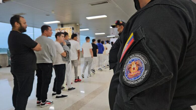Más de 2 mil venezolanos han sido repatriados