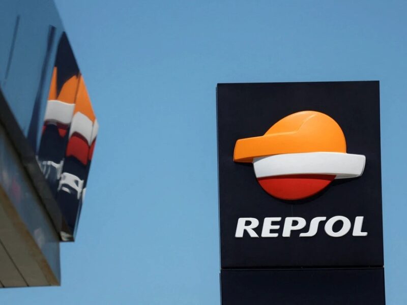 España espera una "solución acordada" entre Repsol y EE.UU. sobre Venezuela