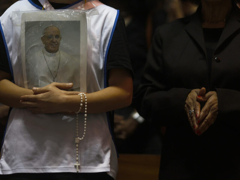 De qué murió el papa Francisco y qué pidió en su testamento