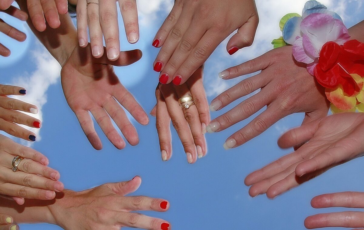 Liderazgo de las mujeres estereotipado: cuando solo las grandes historias son visibles