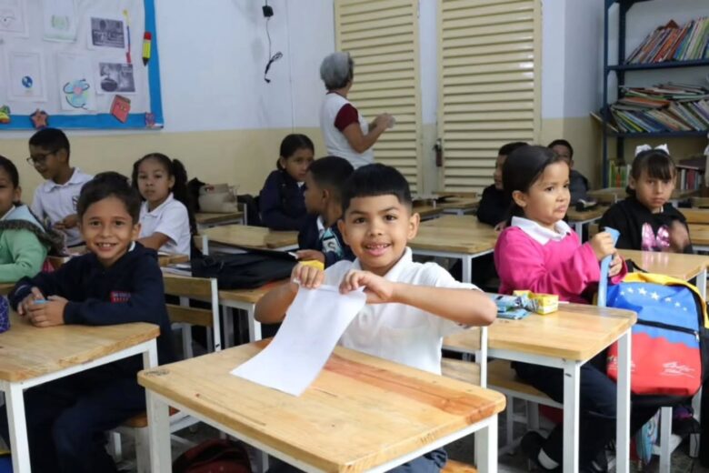 Ministerio de Educación aclara que habrá clases pese a luto nacional