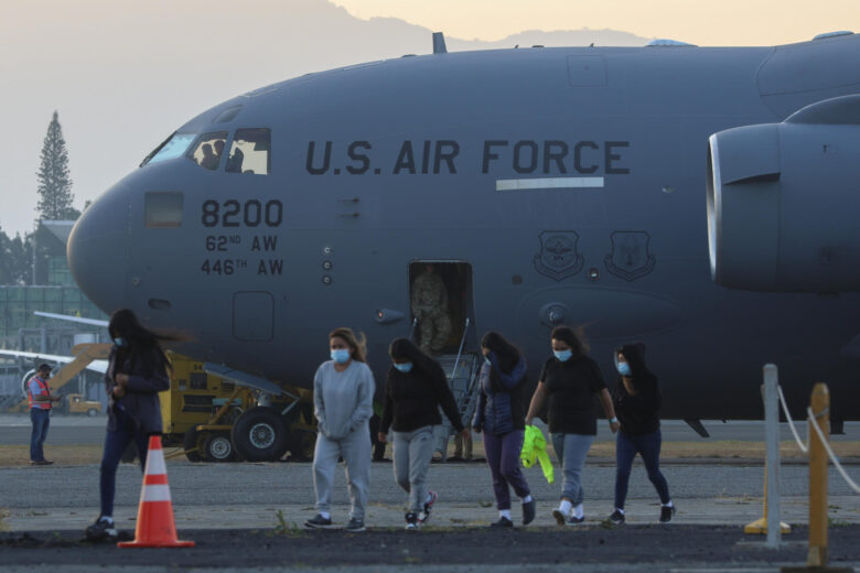 Estados Unidos aplicará nuevas regulaciones para migrantes desde el 11 de abril