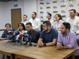 Requesens dice que estrategia de abstención de María Corina es equivocada aunque admite que no confían en el CNE 