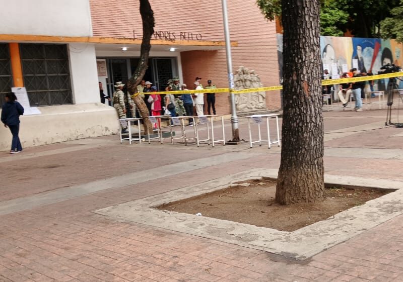 Se observó un gran despliegue policial en algunos centros de votación