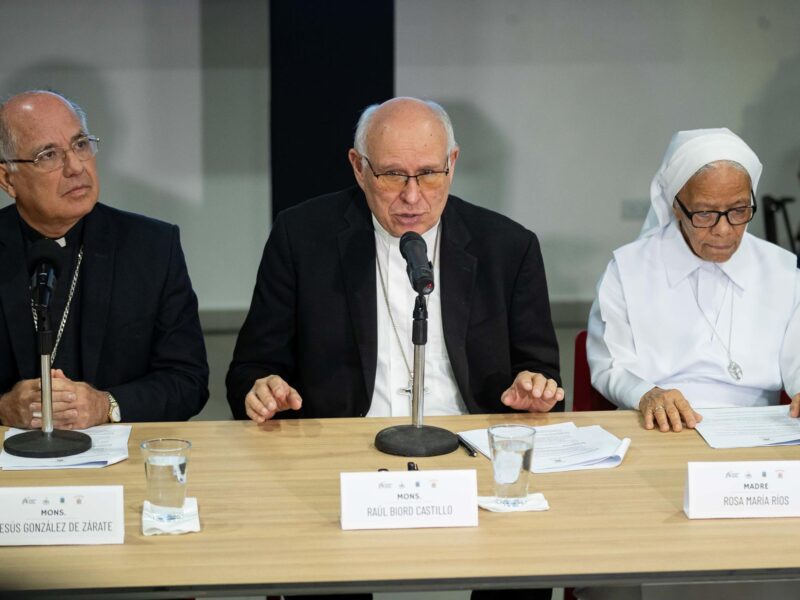 Iglesia crea comisión para organizar canonización de José Gregorio Hernández y Carmen Rendiles