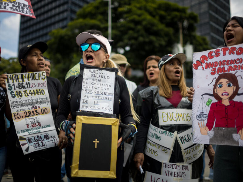 PNB impide marcha de trabajadores en Caracas