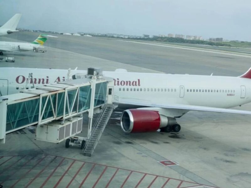 Retornan a Venezuela 174 migrantes en un avión estadounidense deportados desde Texas
