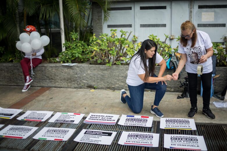 Familiares y activistas piden e España liberación de presos políticos europeos en Venezuela