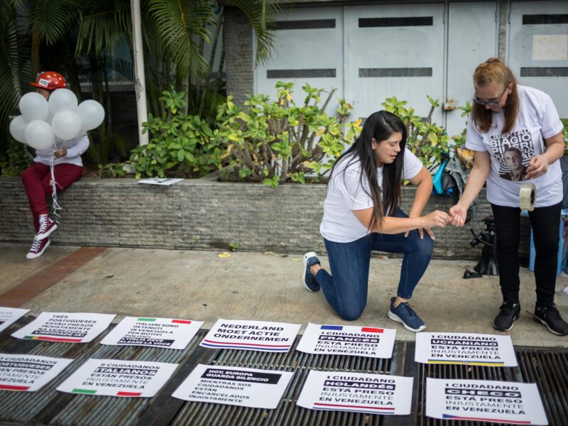 Familiares y activistas piden e España liberación de presos políticos europeos en Venezuela