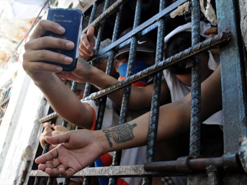 OVP denuncia "política de abandono" en cárceles de Venezuela y exige "condiciones humanas"